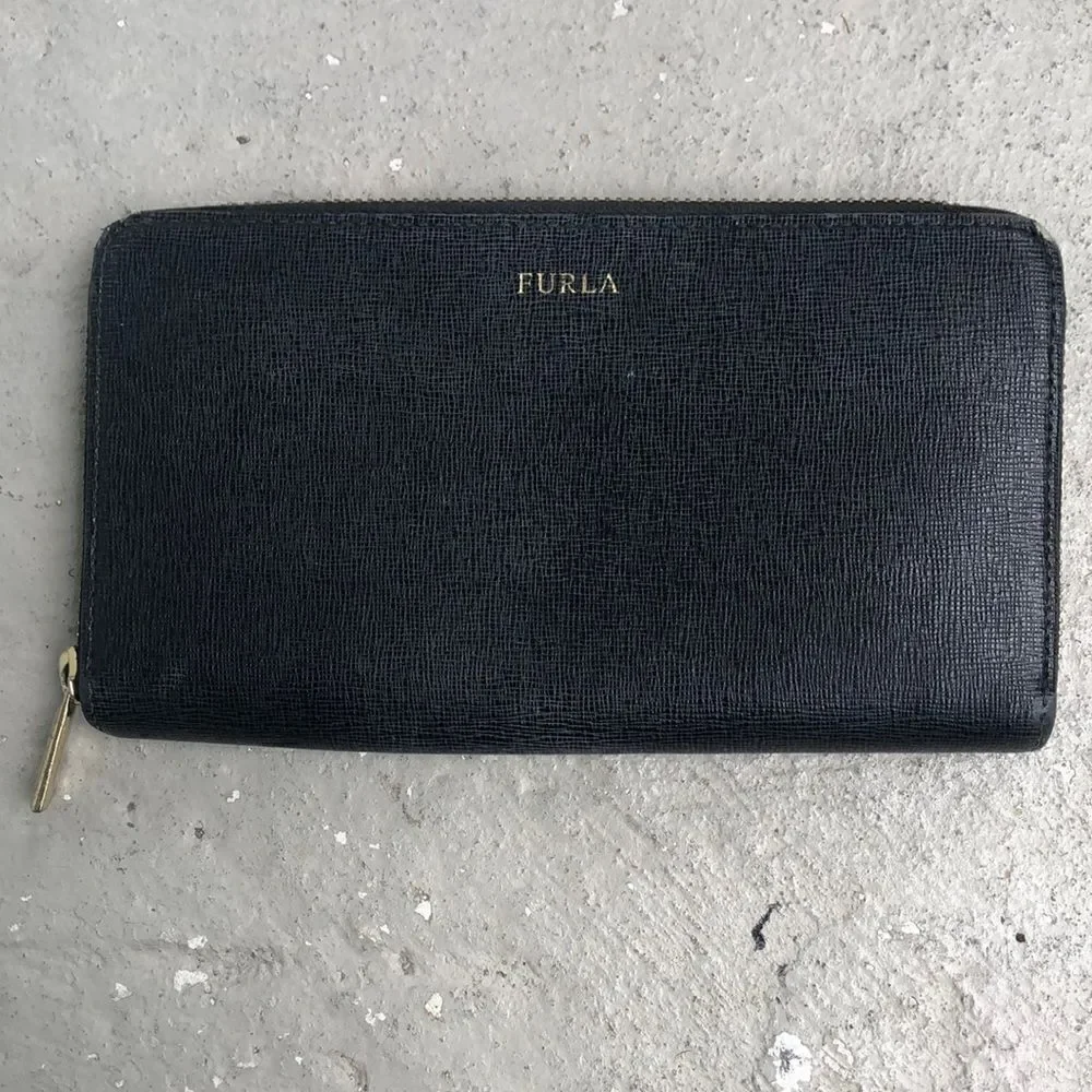 Furla Babylon continental wallet